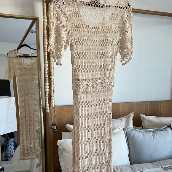 Elegant Vintage Cream Crochet Dress - Picture 4 of 5